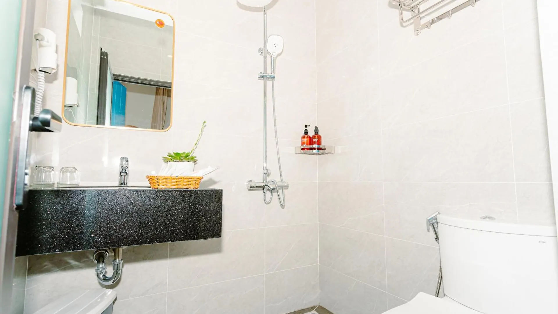 Hotel Montana Homestay Vũng Tàu